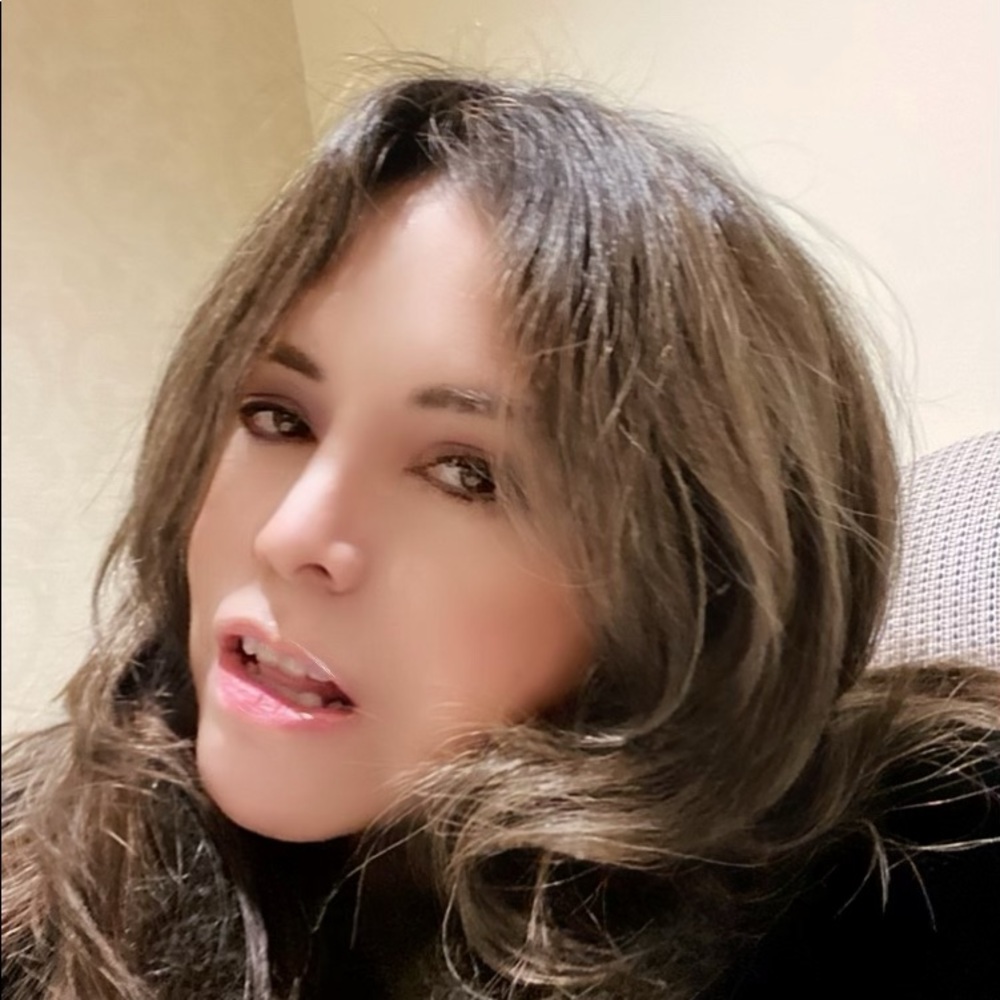 Meet your Posher, Deborah